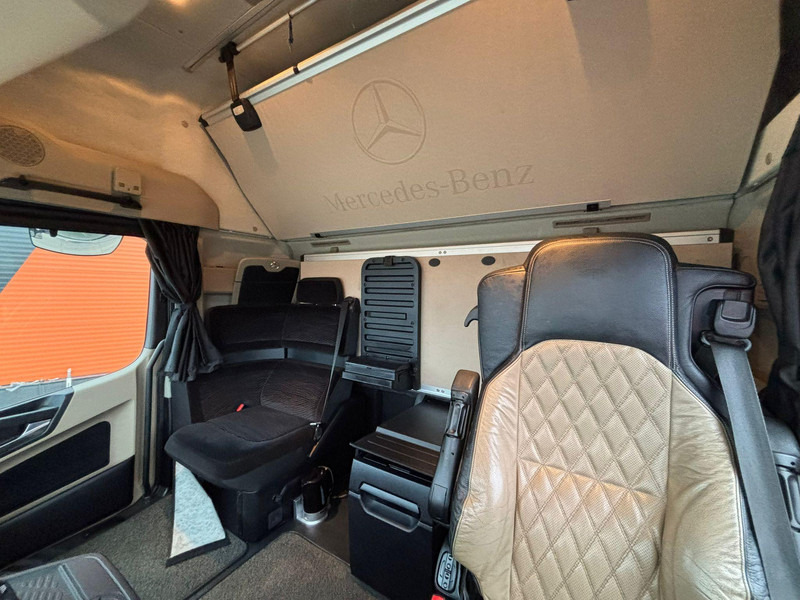 Mercedes-Benz Actros 2663 6x4 GIGASPACE / RETARDER / PTO leasing Mercedes-Benz Actros 2663 6x4 GIGASPACE / RETARDER / PTO: picture 17 Mercedes-Benz Actros 2663 6x4 GIGASPACE / RETARDER / PTO leasing Mercedes-Benz Actros 2663 6x4 GIGASPACE / RETARDER / PTO: picture 17