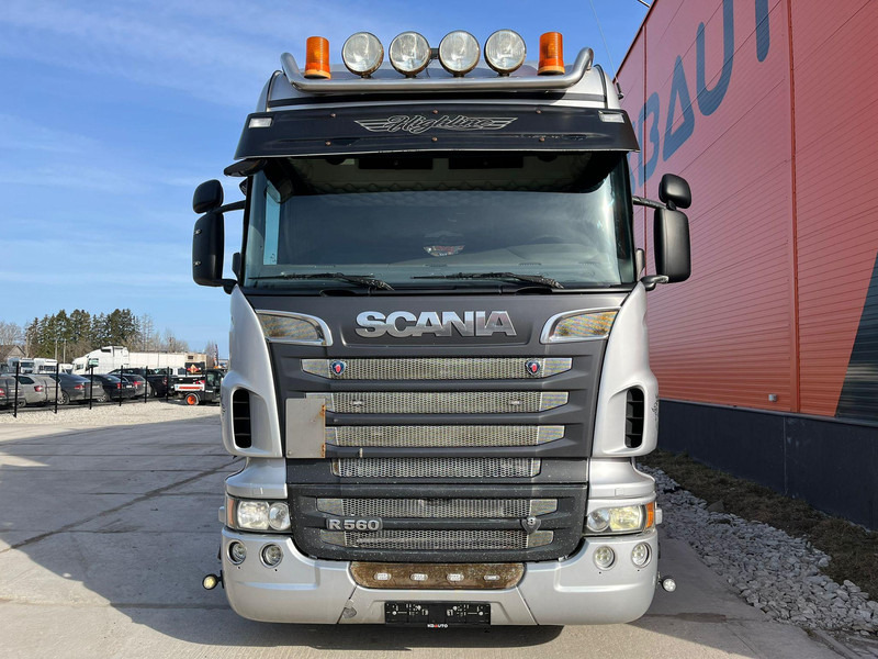 Scania R 560 4x2 CUSTOM INTERIOR - Tractor unit: picture 3 Scania R 560 4x2 CUSTOM INTERIOR - Tractor unit: picture 3