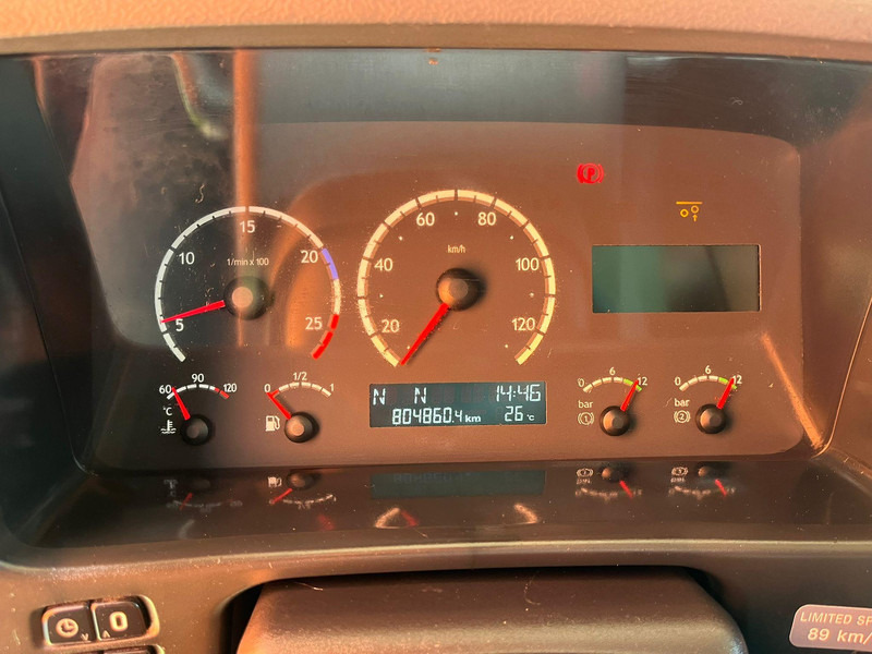 Scania R 560 6x2 HMF2220 K4 / RETARDER leasing Scania R 560 6x2 HMF2220 K4 / RETARDER: picture 18 Scania R 560 6x2 HMF2220 K4 / RETARDER leasing Scania R 560 6x2 HMF2220 K4 / RETARDER: picture 18