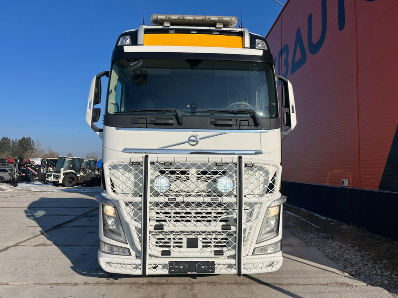 Volvo FH 540 6x2 FULL AIR / RETARDER / ADR - Tractor unit: picture 3 Volvo FH 540 6x2 FULL AIR / RETARDER / ADR - Tractor unit: picture 3