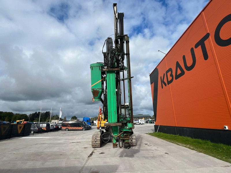 Volvo EC 300 E WITH MONTABERT CPA 295 DRILL PRICE 123900.- - Crawler excavator: picture 2 Volvo EC 300 E WITH MONTABERT CPA 295 DRILL PRICE 123900.- - Crawler excavator: picture 2