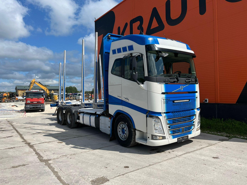Volvo FH 16 750 6x4 HYDRAULICS - Log truck, Crane truck: picture 3 Volvo FH 16 750 6x4 HYDRAULICS - Log truck, Crane truck: picture 3