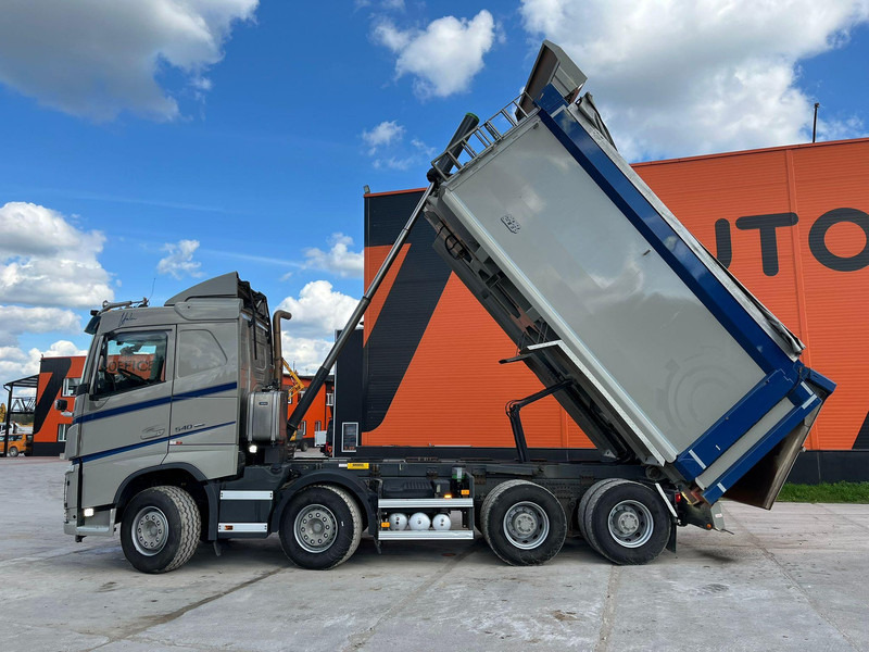Volvo FH 540 8x4 HYDRAULIC TENT / RETARDER / TANDEM AXLE LIFT leasing Volvo FH 540 8x4 HYDRAULIC TENT / RETARDER / TANDEM AXLE LIFT: picture 9