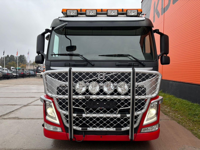 Volvo FM 410 6x2*4 PALFINGER PK 26002-EH E / PLATFORM L=6645 mm - Dropside/ Flatbed truck, Crane truck: picture 3 Volvo FM 410 6x2*4 PALFINGER PK 26002-EH E / PLATFORM L=6645 mm - Dropside/ Flatbed truck, Crane truck: picture 3