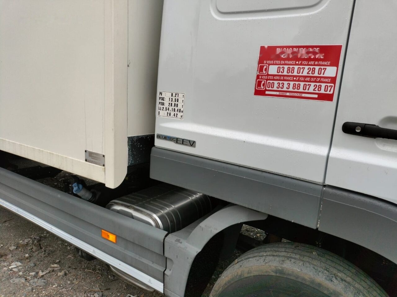 Isothermal truck Mercedes-Benz ATEGO 1329: picture 8