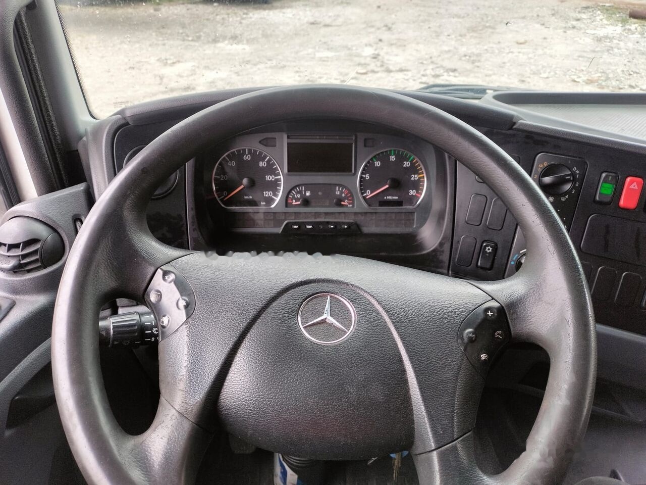 Isothermal truck Mercedes-Benz ATEGO 1329: picture 13