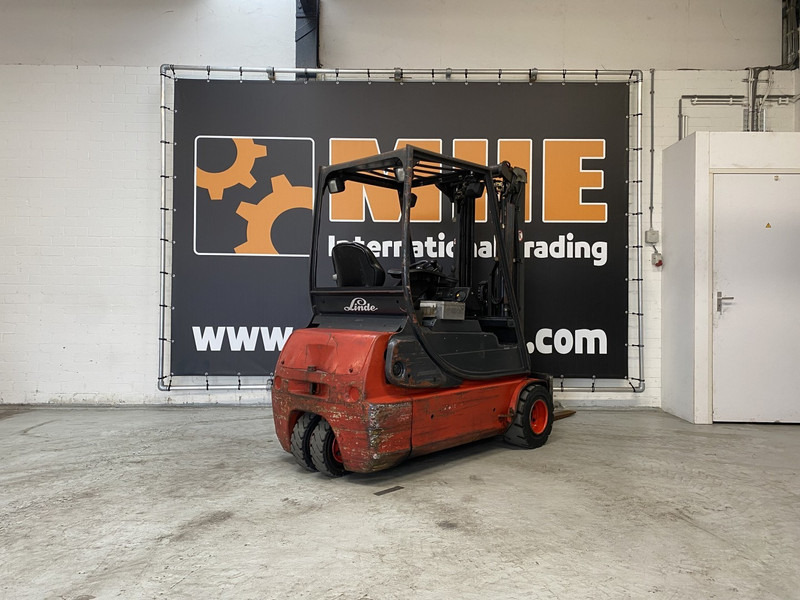 Linde E18C-02 - Electric forklift: picture 4 Linde E18C-02 - Electric forklift: picture 4