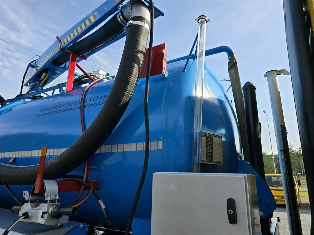 Vacuum truck DAF WHALE: picture 23