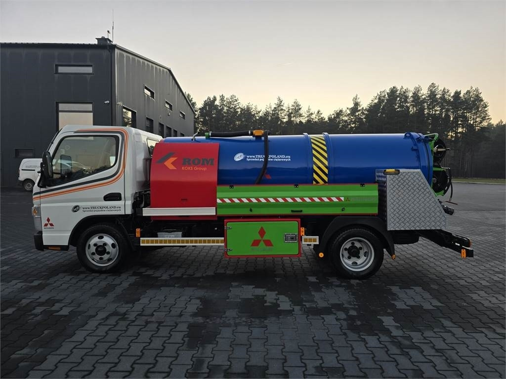 Mitsubishi ROM SMART COMBI WUKO HOT WATER FOR CLEANING SEWAGE - Vacuum truck: picture 4 Mitsubishi ROM SMART COMBI WUKO HOT WATER FOR CLEANING SEWAGE - Vacuum truck: picture 4