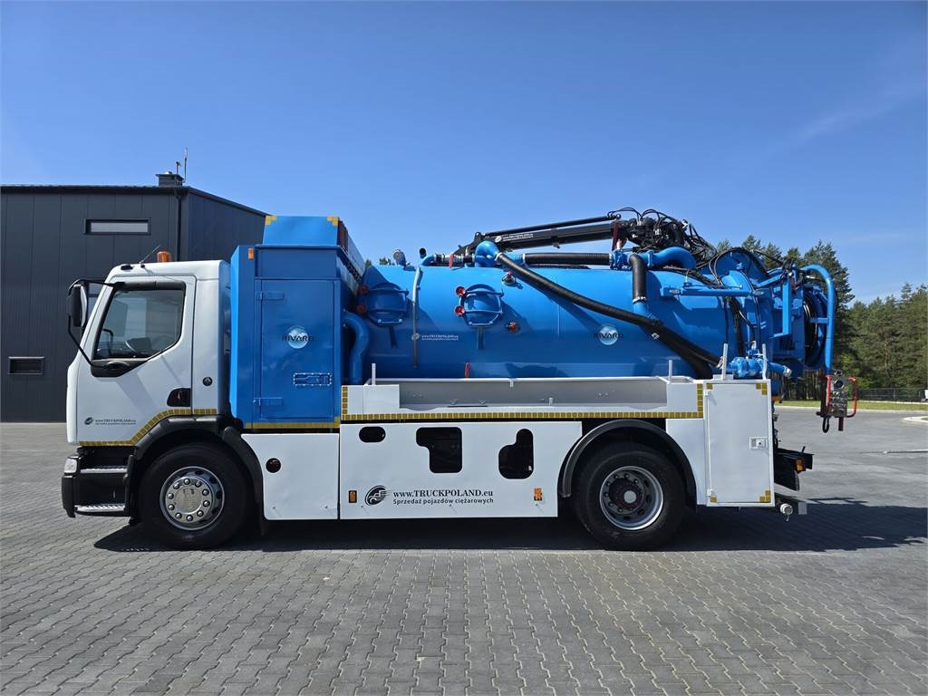Renault 4x2 WUKO RIVARD for collecting liquid waste - Municipal/ Special vehicle: picture 4 Renault 4x2 WUKO RIVARD for collecting liquid waste - Municipal/ Special vehicle: picture 4