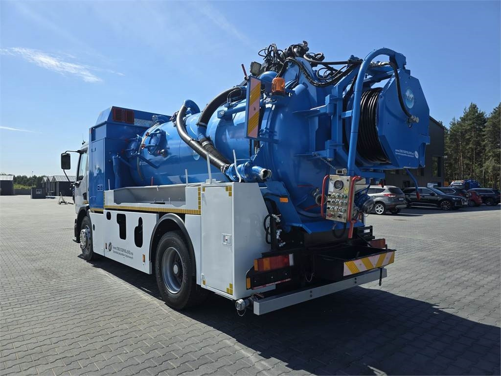 Renault 4x2 WUKO RIVARD for collecting liquid waste - Municipal/ Special vehicle: picture 5 Renault 4x2 WUKO RIVARD for collecting liquid waste - Municipal/ Special vehicle: picture 5