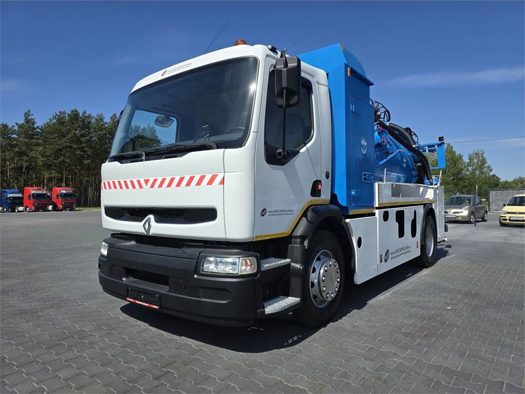 Renault WUKO RIVARD for collecting liquid waste - Vacuum truck: picture 3 Renault WUKO RIVARD for collecting liquid waste - Vacuum truck: picture 3