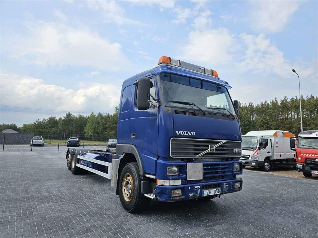 Volvo FH 16 470 KM 6x2 low mileage 229700 km !!!! - Container transporter/ Swap body truck: picture 1 Volvo FH 16 470 KM 6x2 low mileage 229700 km !!!! - Container transporter/ Swap body truck: picture 1