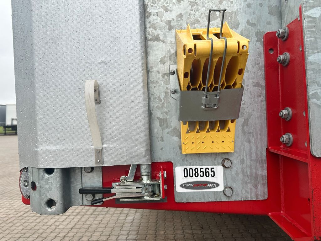 Faymonville Maxtrailer MAX 100 tieflader / Planenaufbau - Low loader semi-trailer: picture 3 Faymonville Maxtrailer MAX 100 tieflader / Planenaufbau - Low loader semi-trailer: picture 3