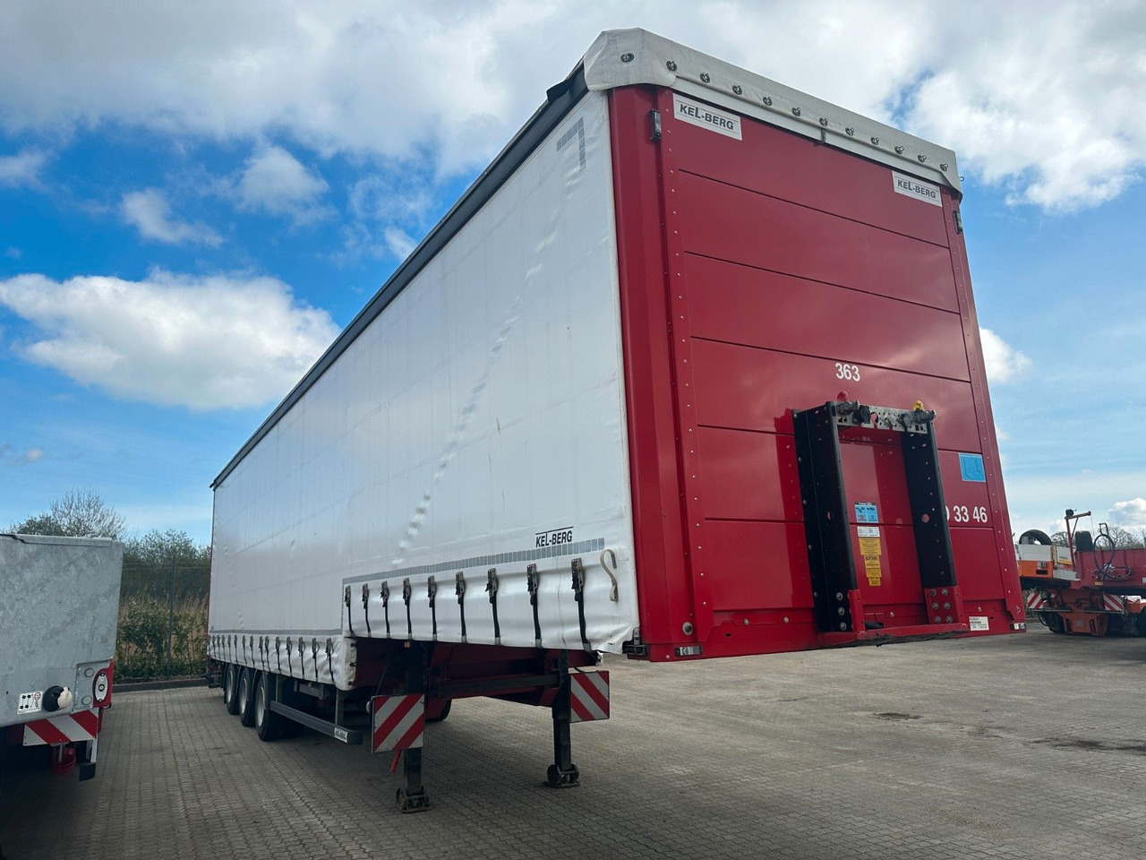 Kel-Berg 3 achs D600V/XL - Curtainsider semi-trailer: picture 3 Kel-Berg 3 achs D600V/XL - Curtainsider semi-trailer: picture 3