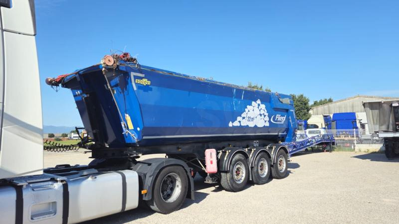 Fliegl FLT 33 - Tipper semi-trailer: picture 2 Fliegl FLT 33 - Tipper semi-trailer: picture 2