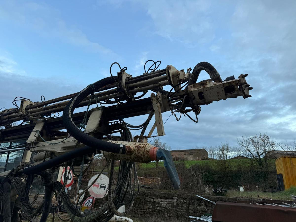 Furukawa HCR900 ED - Drilling rig: picture 4 Furukawa HCR900 ED - Drilling rig: picture 4