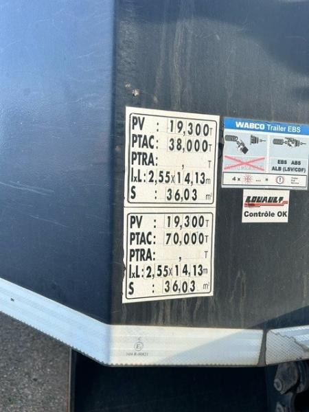 Louault SR44 - Low loader semi-trailer: picture 5 Louault SR44 - Low loader semi-trailer: picture 5