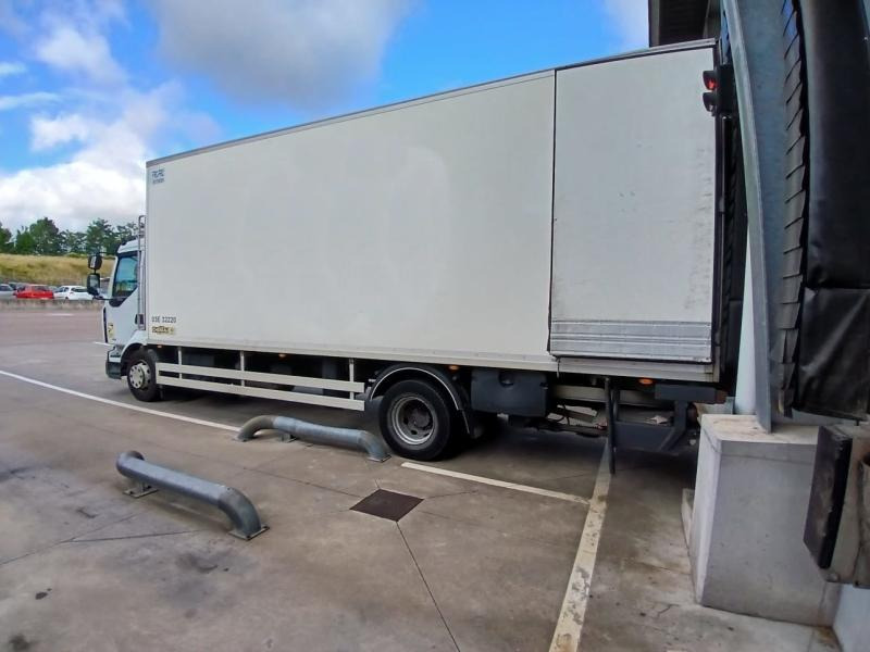 Renault Premium 270 DXI - Refrigerator truck: picture 2 Renault Premium 270 DXI - Refrigerator truck: picture 2