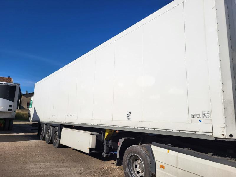 Schmitz Cargobull S 01 Polyfond - Closed box semi-trailer: picture 1 Schmitz Cargobull S 01 Polyfond - Closed box semi-trailer: picture 1