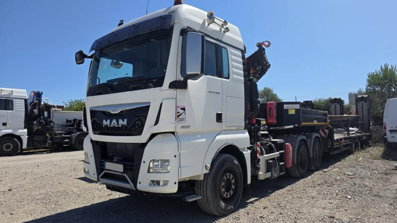 MAN TGX 33.560 - Tractor unit: picture 1 MAN TGX 33.560 - Tractor unit: picture 1