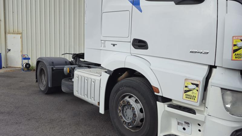 Mercedes Actros 1843 - Tractor unit: picture 4 Mercedes Actros 1843 - Tractor unit: picture 4