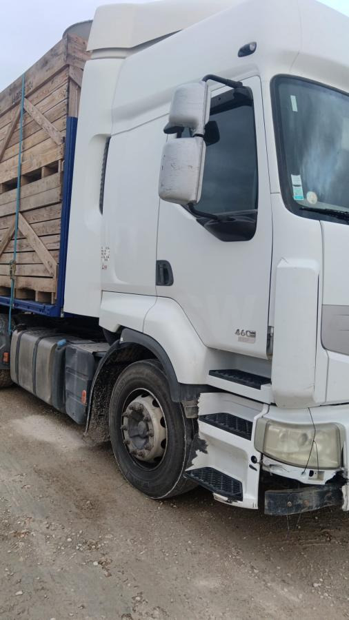 Renault Premium 460 DXI - Tractor unit: picture 2 Renault Premium 460 DXI - Tractor unit: picture 2