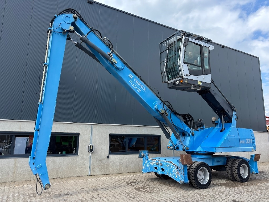 Fuchs MHL 331 D - MHL 335 - MHL 340 - Waste/ Industry handler: picture 1 Fuchs MHL 331 D - MHL 335 - MHL 340 - Waste/ Industry handler: picture 1