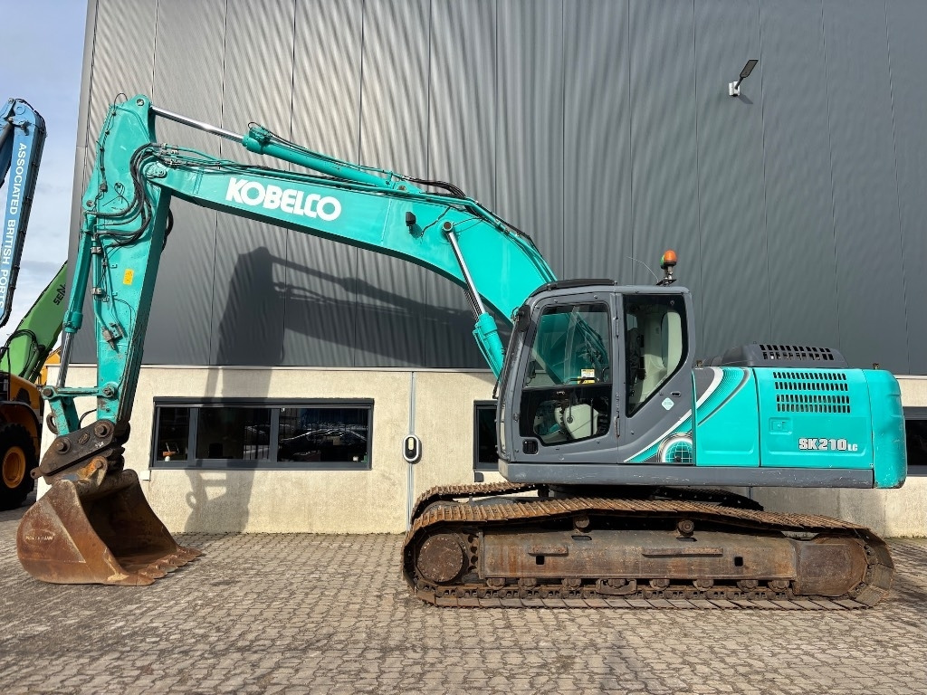 Kobelco SK 210 LC-10 - SK210 - SK 210  - Crawler excavator: picture 2 Kobelco SK 210 LC-10 - SK210 - SK 210  - Crawler excavator: picture 2