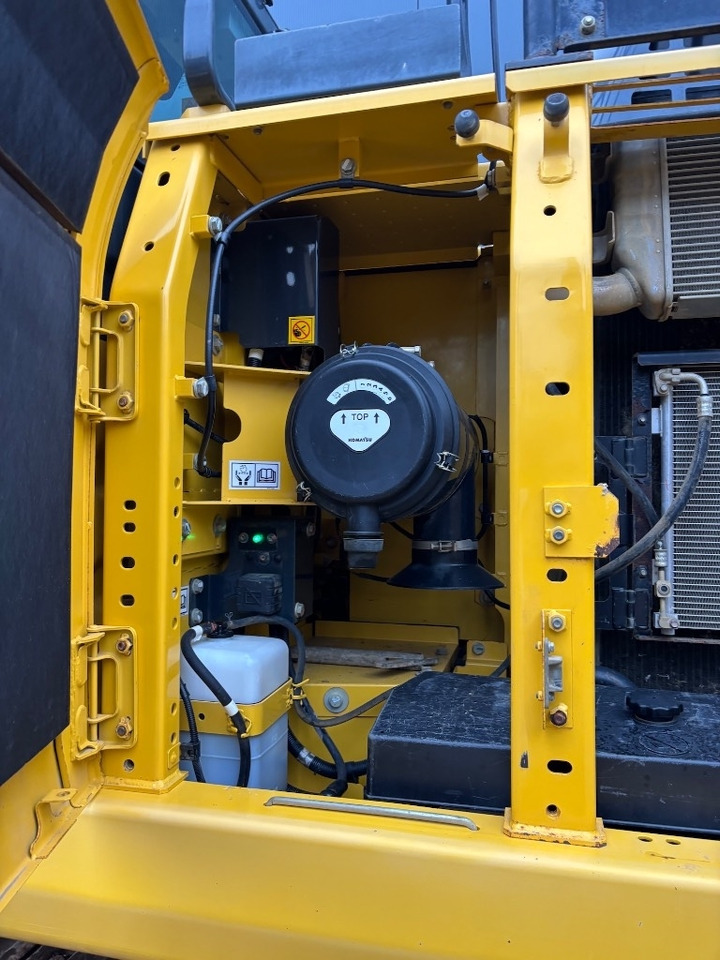 Crawler excavator Komatsu PC210LC-10 - PC 210 LC-10 - PC 210 - PC210LC-11: picture 23 Crawler excavator Komatsu PC210LC-10 - PC 210 LC-10 - PC 210 - PC210LC-11: picture 23