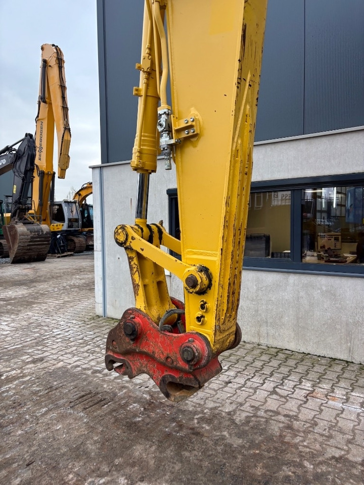 Crawler excavator Komatsu PC210LC-10 - PC 210 LC-10 - PC 210 - PC210LC-11: picture 20 Crawler excavator Komatsu PC210LC-10 - PC 210 LC-10 - PC 210 - PC210LC-11: picture 20