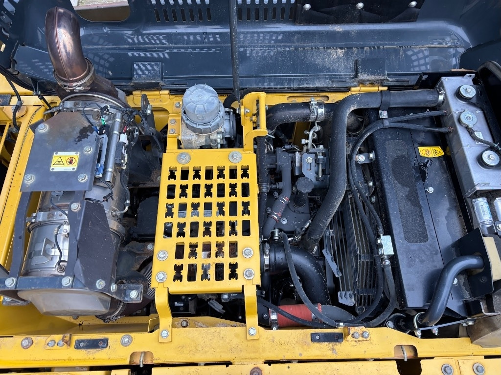 Crawler excavator Komatsu PC210LC-10 - PC 210 LC-10 - PC 210 - PC210LC-11: picture 16 Crawler excavator Komatsu PC210LC-10 - PC 210 LC-10 - PC 210 - PC210LC-11: picture 16