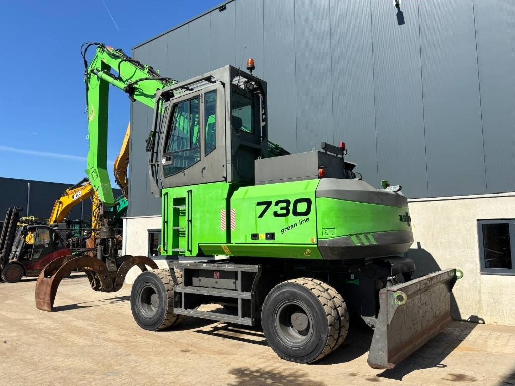 Sennebogen 730 -- Wood application -- incl grapple - Waste/ Industry handler: picture 2 Sennebogen 730 -- Wood application -- incl grapple - Waste/ Industry handler: picture 2