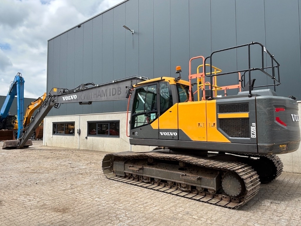 Crawler excavator Volvo EC 220 E LR Long Reach - Long Front 15 Meters: picture 6