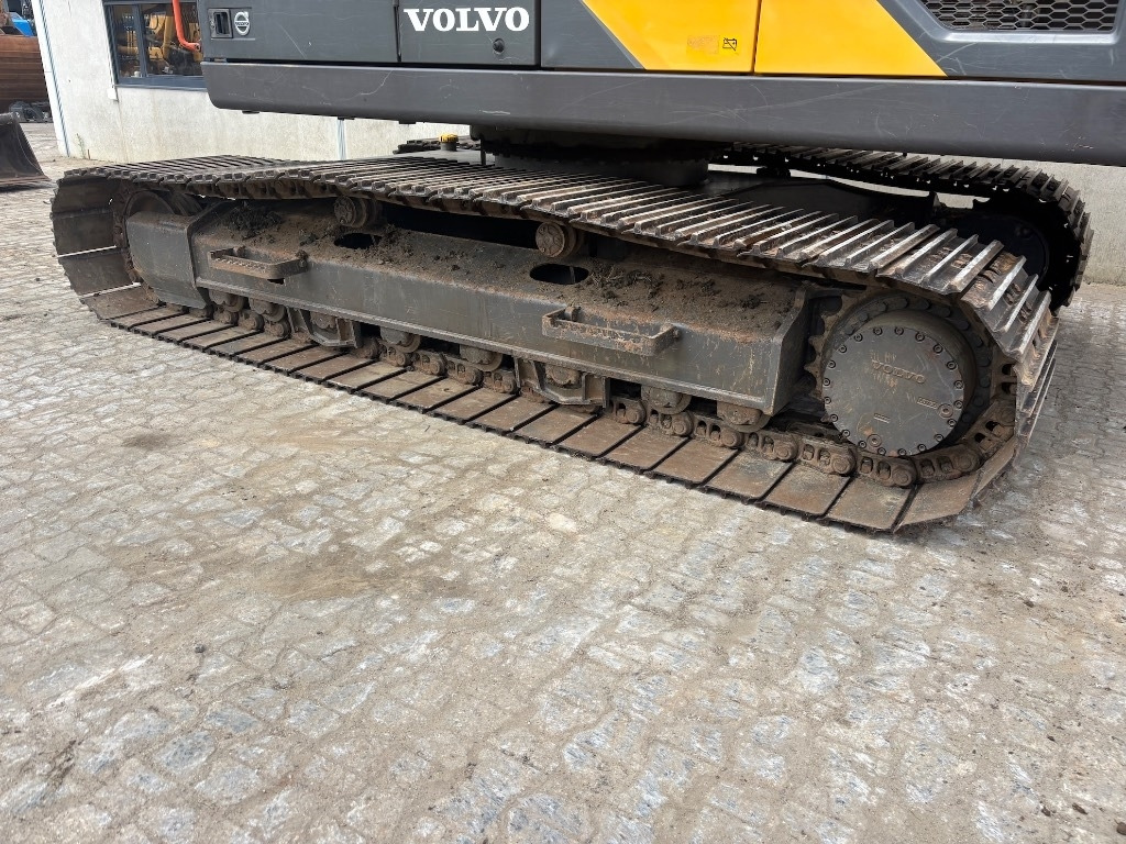 Crawler excavator Volvo EC 220 E LR Long Reach - Long Front 15 Meters: picture 36