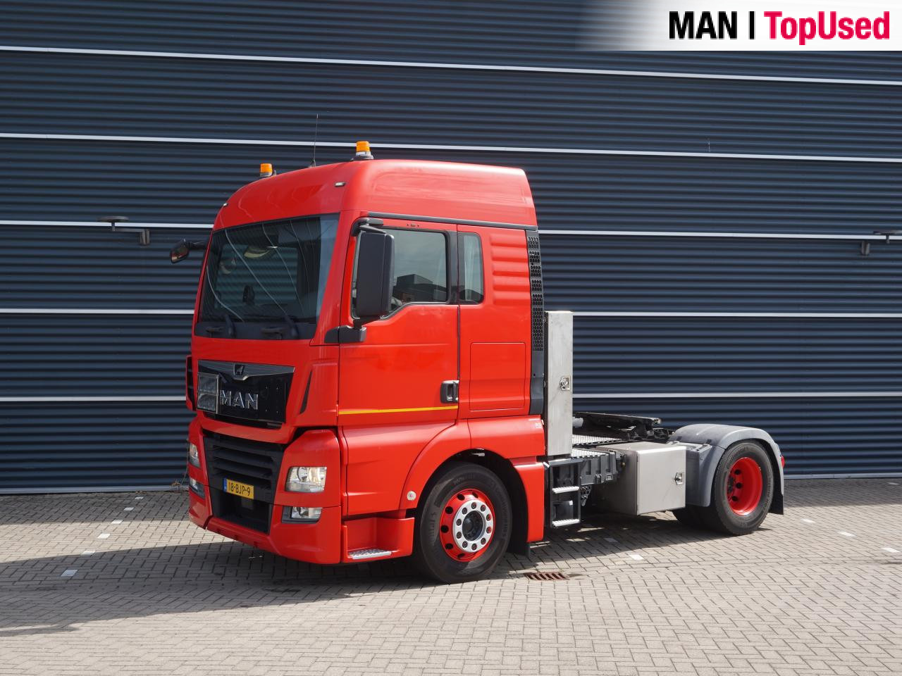 MAN TGX 18.420 4X2 BLS / ADR EXIII / PTO / EURO 6 - Tractor unit: picture 1 MAN TGX 18.420 4X2 BLS / ADR EXIII / PTO / EURO 6 - Tractor unit: picture 1