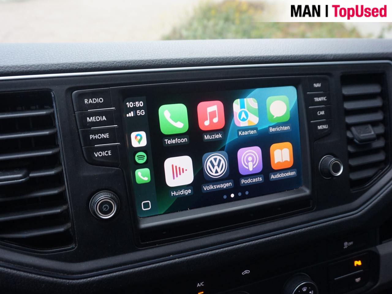 VOLKSWAGEN Crafter 35 TDI 4MOTION - Panel van: picture 4 VOLKSWAGEN Crafter 35 TDI 4MOTION - Panel van: picture 4