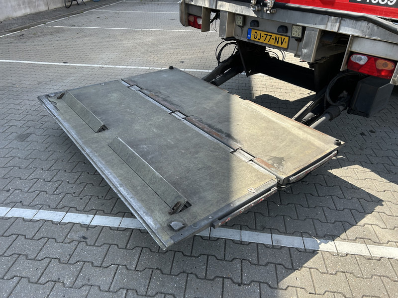H.T.F. HZO 39 / Carrier Vector 1800 Frigo / Loadlift 2500 kg / APK TUV 01-26 - Refrigerator semi-trailer: picture 5 H.T.F. HZO 39 / Carrier Vector 1800 Frigo / Loadlift 2500 kg / APK TUV 01-26 - Refrigerator semi-trailer: picture 5