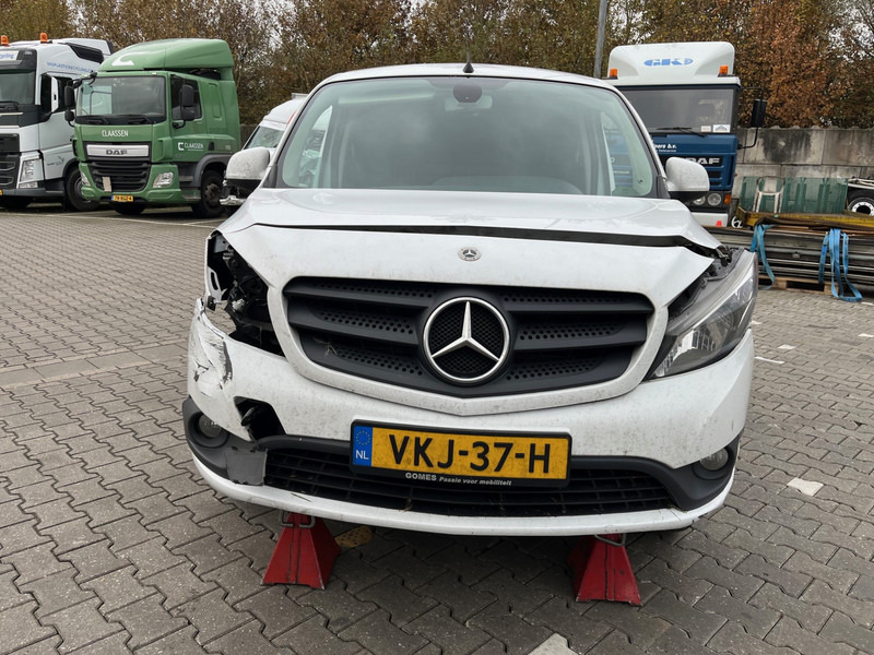 Mercedes-Benz Citan 109 CDI / Extra Lang / UNFALL / DAMAGE - Small van: picture 2 Mercedes-Benz Citan 109 CDI / Extra Lang / UNFALL / DAMAGE - Small van: picture 2