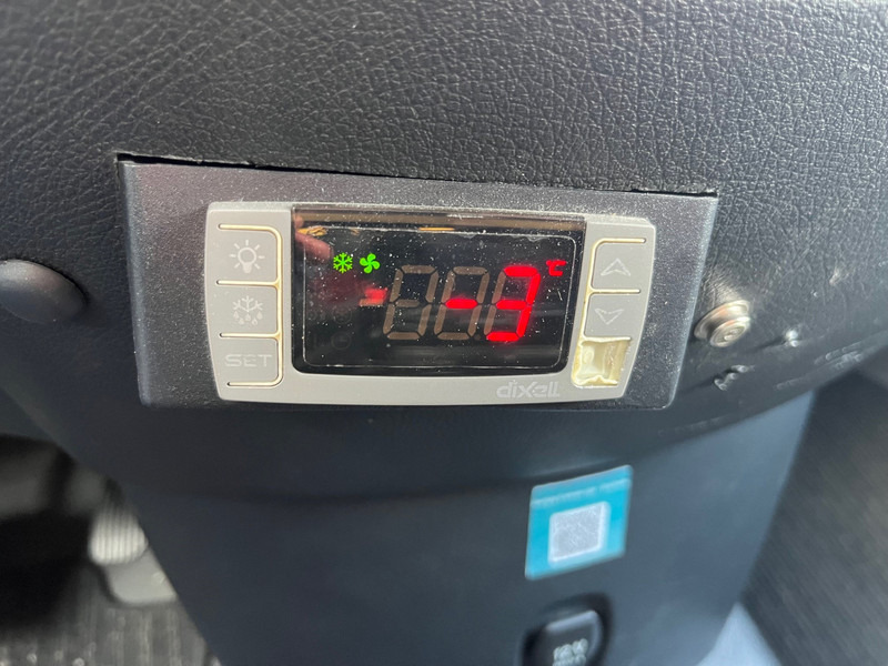 Mercedes-Benz Vito / 114 CDI / L2H1 / Frigo / gekoelde laadbak / APK-TUV 05-26 - Small van: picture 5 Mercedes-Benz Vito / 114 CDI / L2H1 / Frigo / gekoelde laadbak / APK-TUV 05-26 - Small van: picture 5