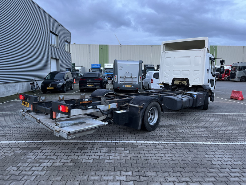 Renault D 250 Euro 6 / Chassis Cabine / 588 dkm / 12 Ton / Full Air / 3x in stock - Cab chassis truck: picture 2 Renault D 250 Euro 6 / Chassis Cabine / 588 dkm / 12 Ton / Full Air / 3x in stock - Cab chassis truck: picture 2