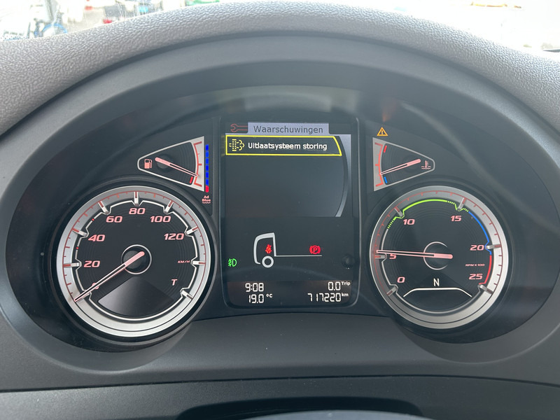 DAF CF 410 FT Space Cab / 717 dkm / Smart Tacho V2 / APK TUV 09-25 - Tractor unit: picture 4 DAF CF 410 FT Space Cab / 717 dkm / Smart Tacho V2 / APK TUV 09-25 - Tractor unit: picture 4