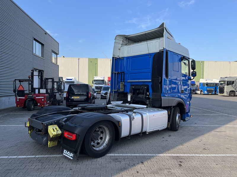 DAF XF 440 FT SC / Mega - Low Deck / 2 Tanks / Stand Klima / New Tacho V2 - Tractor unit: picture 2 DAF XF 440 FT SC / Mega - Low Deck / 2 Tanks / Stand Klima / New Tacho V2 - Tractor unit: picture 2