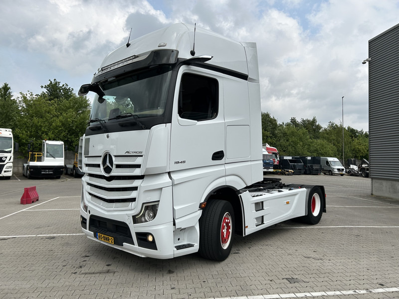 Tractor unit Mercedes-Benz Actros 1845 Gigaspace / 549 dkm / 2 Tanks / Stand Airco / New Tacho V2: picture 20