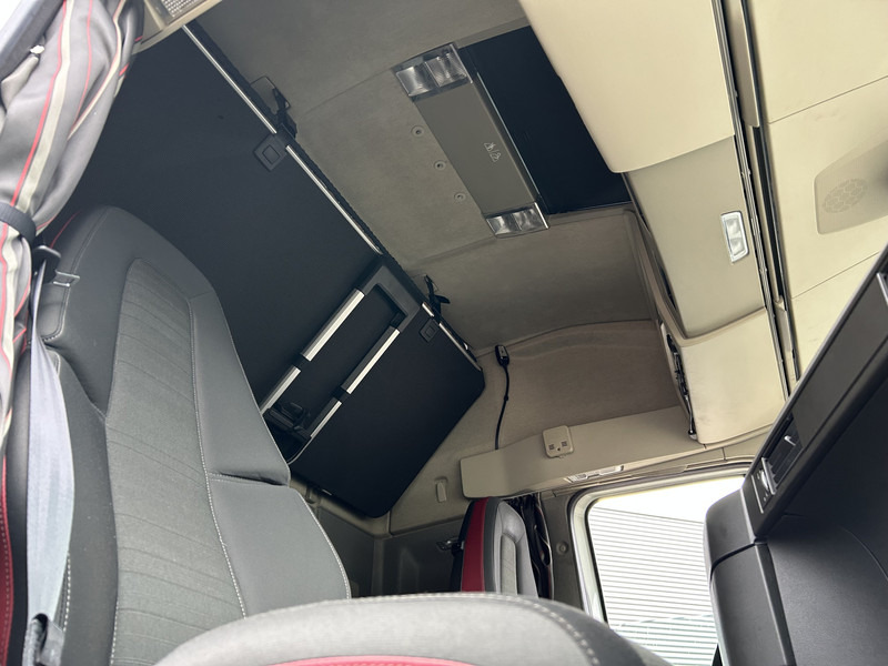 Tractor unit Volvo FH 420 Globetrotter / 842 dkm / VEB+ / Smart Tacho V2 / Dynamic Steering: picture 10