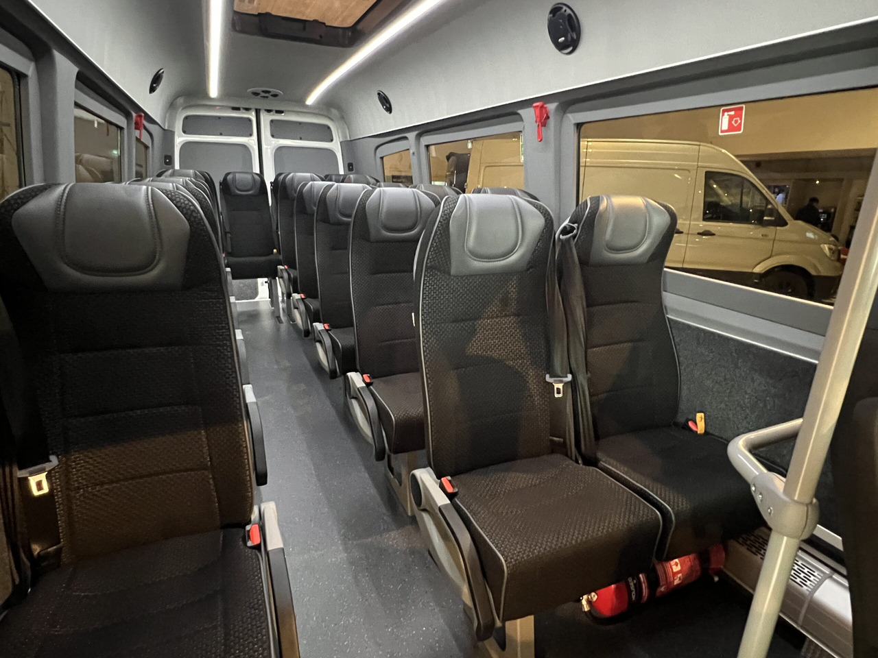 MAN TGE 5.160 Intercity leasing MAN TGE 5.160 Intercity: picture 16