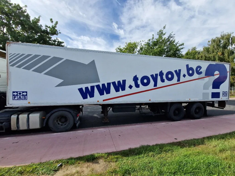 Fruehauf D32C / LAMMES - BLATT - SPRING - Closed box semi-trailer: picture 4 Fruehauf D32C / LAMMES - BLATT - SPRING - Closed box semi-trailer: picture 4