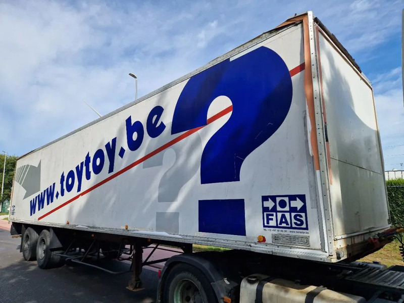 Fruehauf D32C / LAMMES - BLATT - SPRING - Closed box semi-trailer: picture 1 Fruehauf D32C / LAMMES - BLATT - SPRING - Closed box semi-trailer: picture 1
