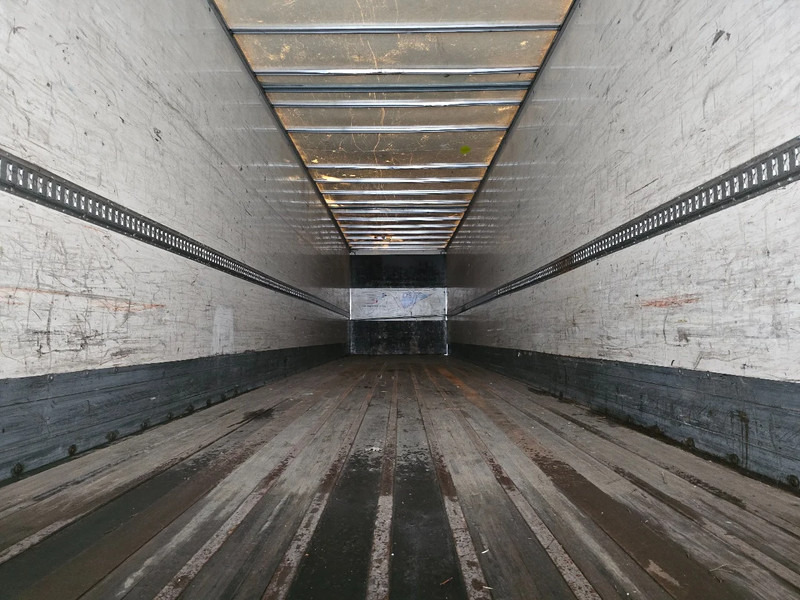 Closed box semi-trailer Trouillet SRD3 38G: picture 10