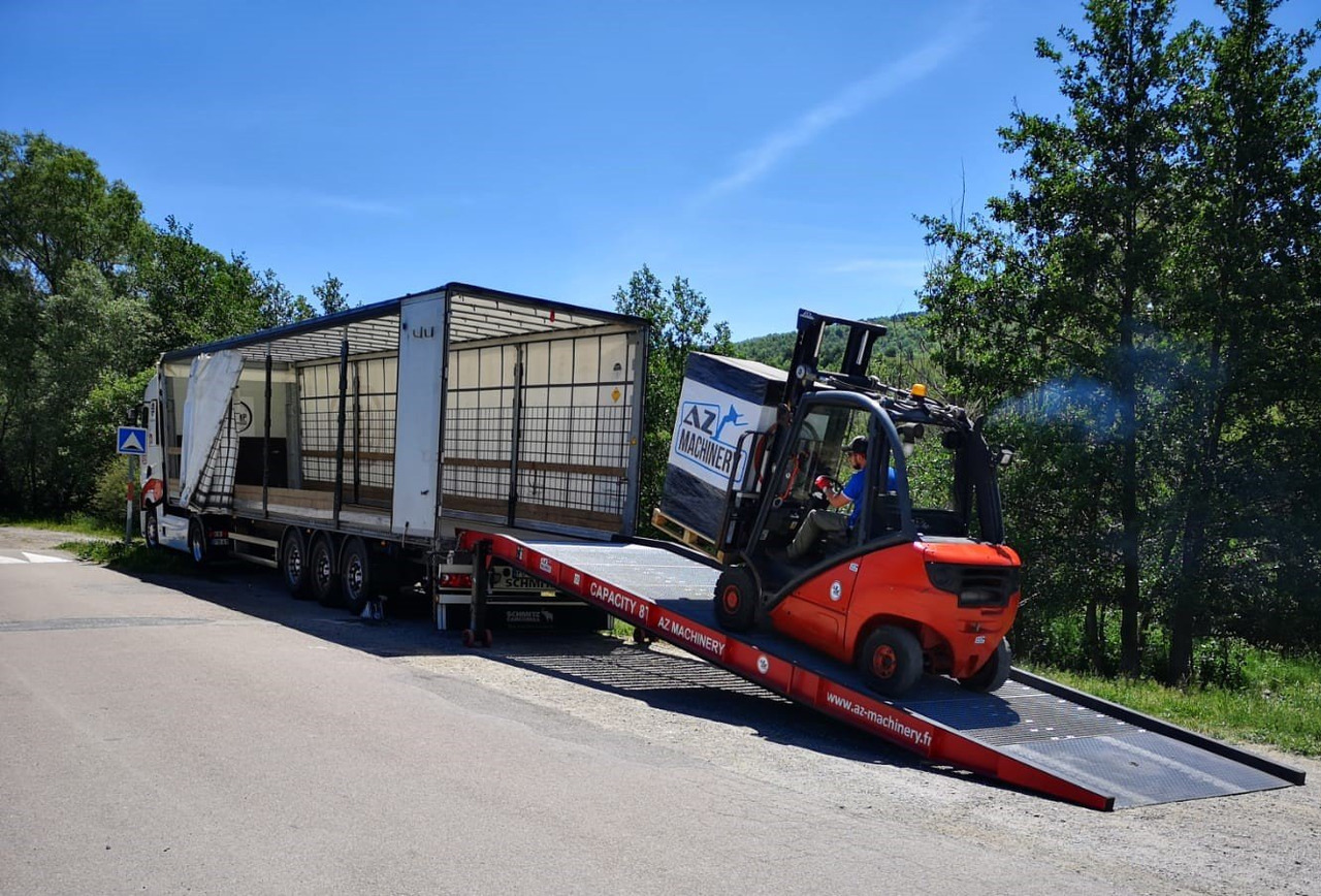 AZ RAMP-PRIME PRIME WLO + 8 . Industrial Mobil Loading Ramp - Loading ramp: picture 2 AZ RAMP-PRIME PRIME WLO + 8 . Industrial Mobil Loading Ramp - Loading ramp: picture 2